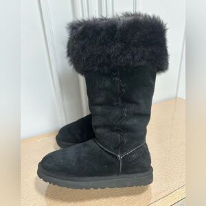 UGG Black Fur-Lined Winter Boots, super warm, Subdued UGG patch, heavy shearling
